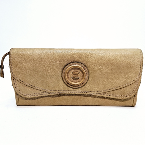 Fossil Leather Wallet - Picture 17 of 17